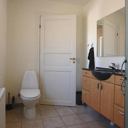 Two-bedroom Holiday In *